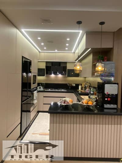 In my city, 150m finishing ultra super luxe in the most upscale phases. b15