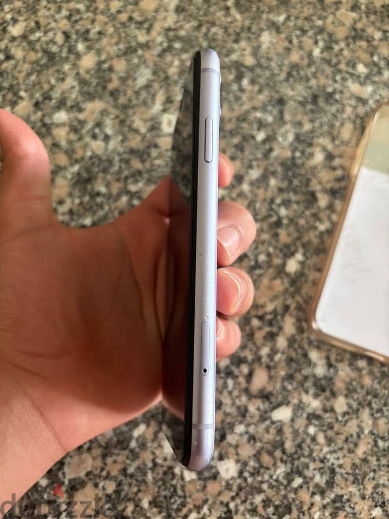 Apple - iPhone 11 6