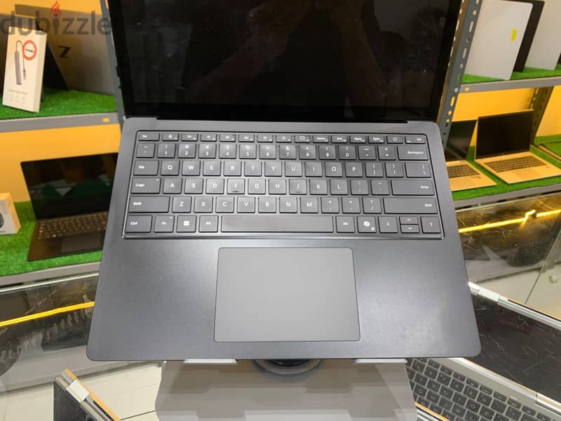 Surface laptop 1
