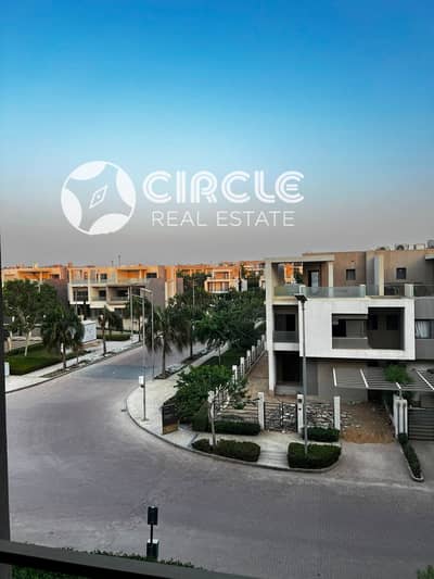 Luxury 126m Fully Finished Apartment For Sale in Fifth Square (Al Maraseem) 5th Settlement New Cairo