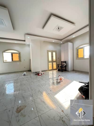 شقه للإيجار سكني بجوار بيفرلي هيلز فيو لاند سكيب اول سكن