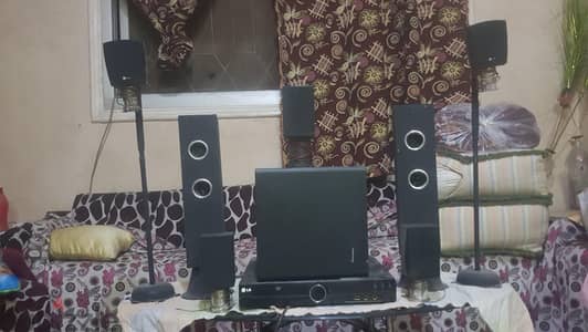 ال جى صب ومسرح وهون ثيتر 8سماعات 6500وات اقرا التفاصيل اسفل