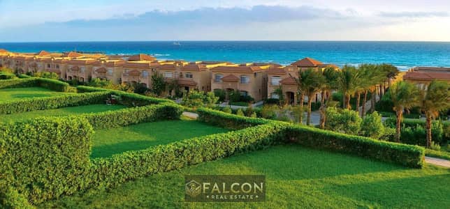 فيلا full sea view + اقساط على 10 سنوات بجوار Hacienda Bay وMarassi وAmwaj. متشطبه بالكامل vip عبى بعد خطوات للبحر Telal Soul
