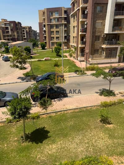 للبيع من المالك مباشرة – شقة مميزة جدًا في جنة أكتوبر