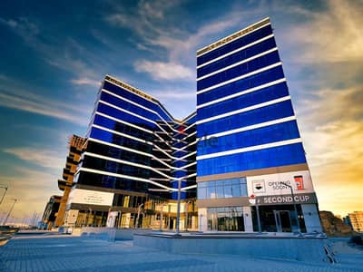 A 100-square-meter office in a prime location within an administrative mall in the MU23 district, situated on the main Al-Amal Axis; finished to a "su