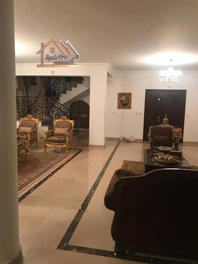 فيلا نموذج D متشطبة وايد جاردن  تشطيب الشركة  بمساحه الارض 800م و مساحه المباني 470م