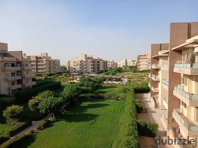 شقه 240 متر للبيع في كمبوند وصال فيوز