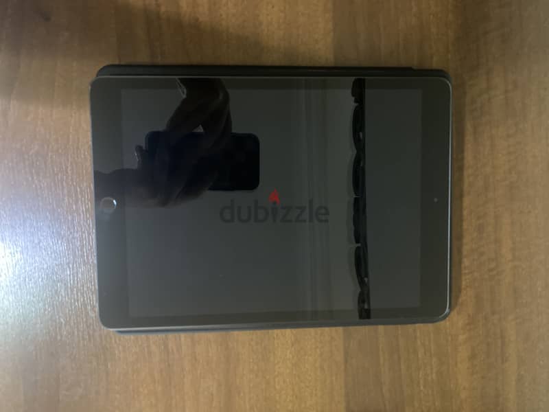 iPad 7th Gen 128GB Wi-Fi – Excellent Condition 1