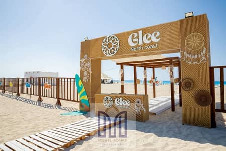 Chalet first line by the sea, close delivery, finished with air conditioners, kitchen units in the North Coast next to Diplomats 2 and minutes from New Alamein