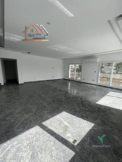 فيلا للبيع بمدينتى نموذج i تشطيبات خاصة وبالتكيفات