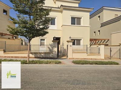 305m Ready Fully Finished Villa for Sale in Uptown Cairo Emaar Very Prime Location