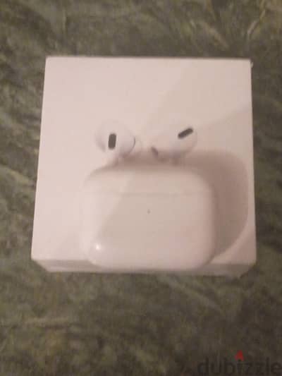 علبه airpods pro (magsafe) مع الكرتونه الأصليه