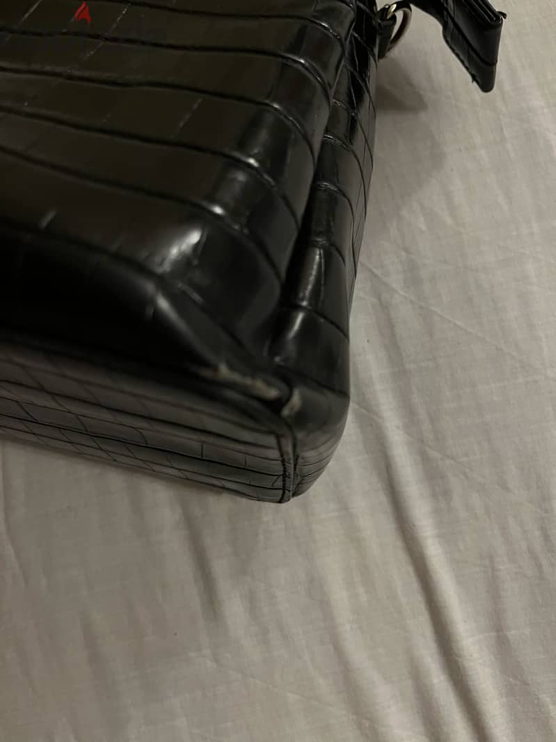 DKNY bag 3