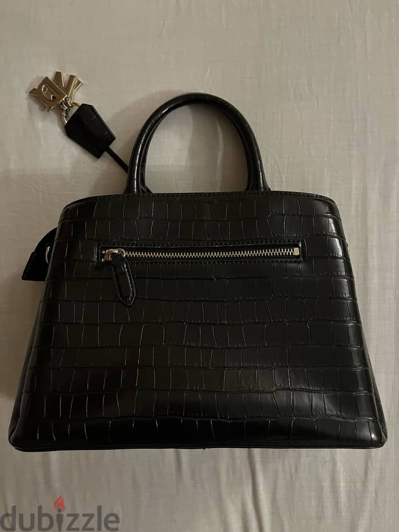 DKNY bag 9
