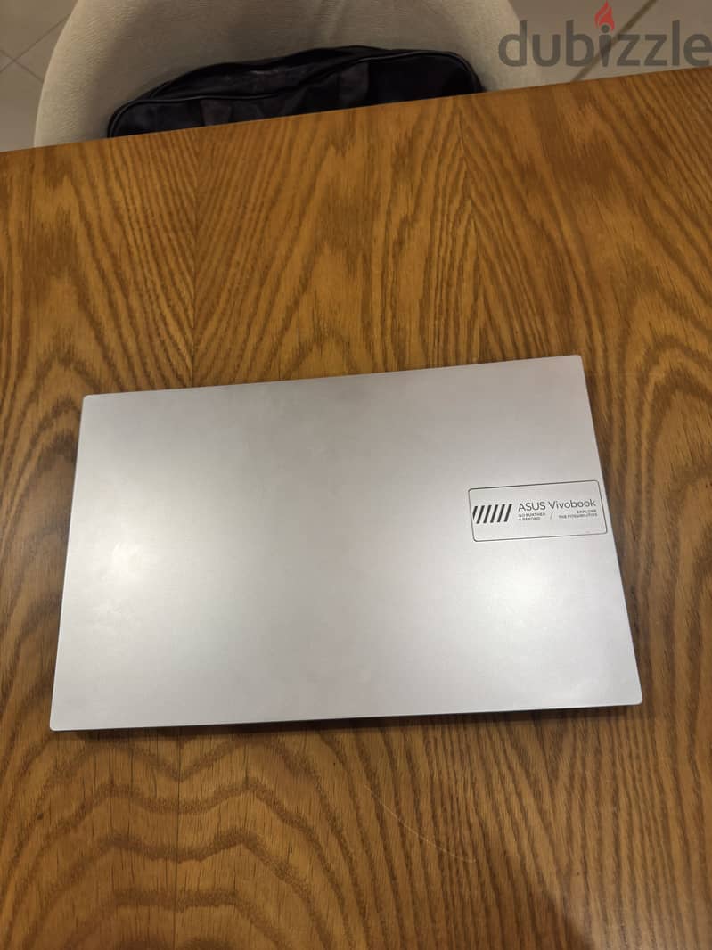 Asus Vivobook go 15 1