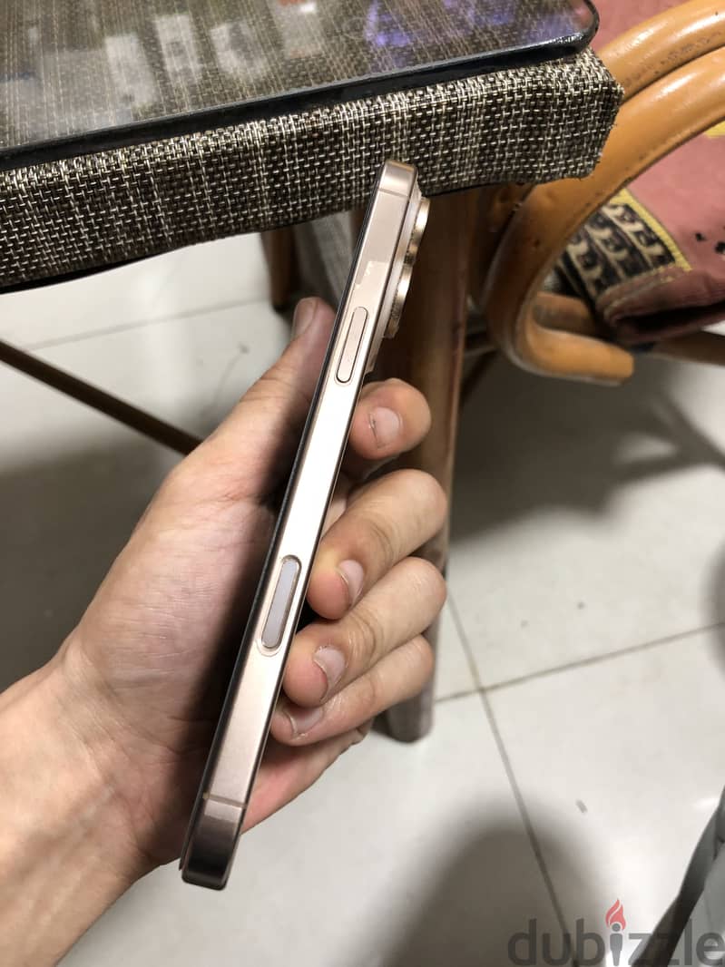 Apple - iPhone 16 Pro Max 2