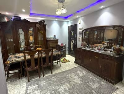 غرفة سفرة خشب زان كاملة 3 قطع (ترابيزة + نيش كبير + بوفيه بالمراية)