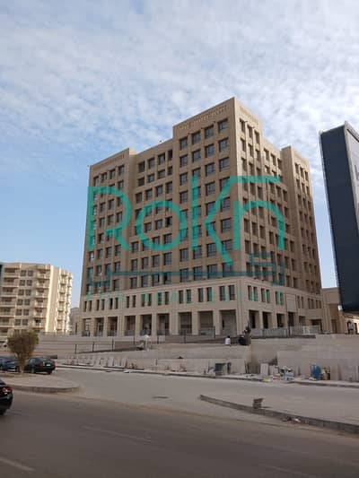 Office for sale in Arkan Palm 205, immediate occupancy at a fantastic price.