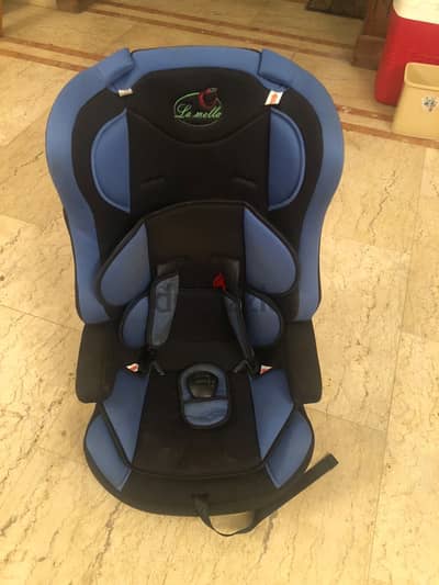 La mella car seat كار سيت للبيع لدواعي السفر