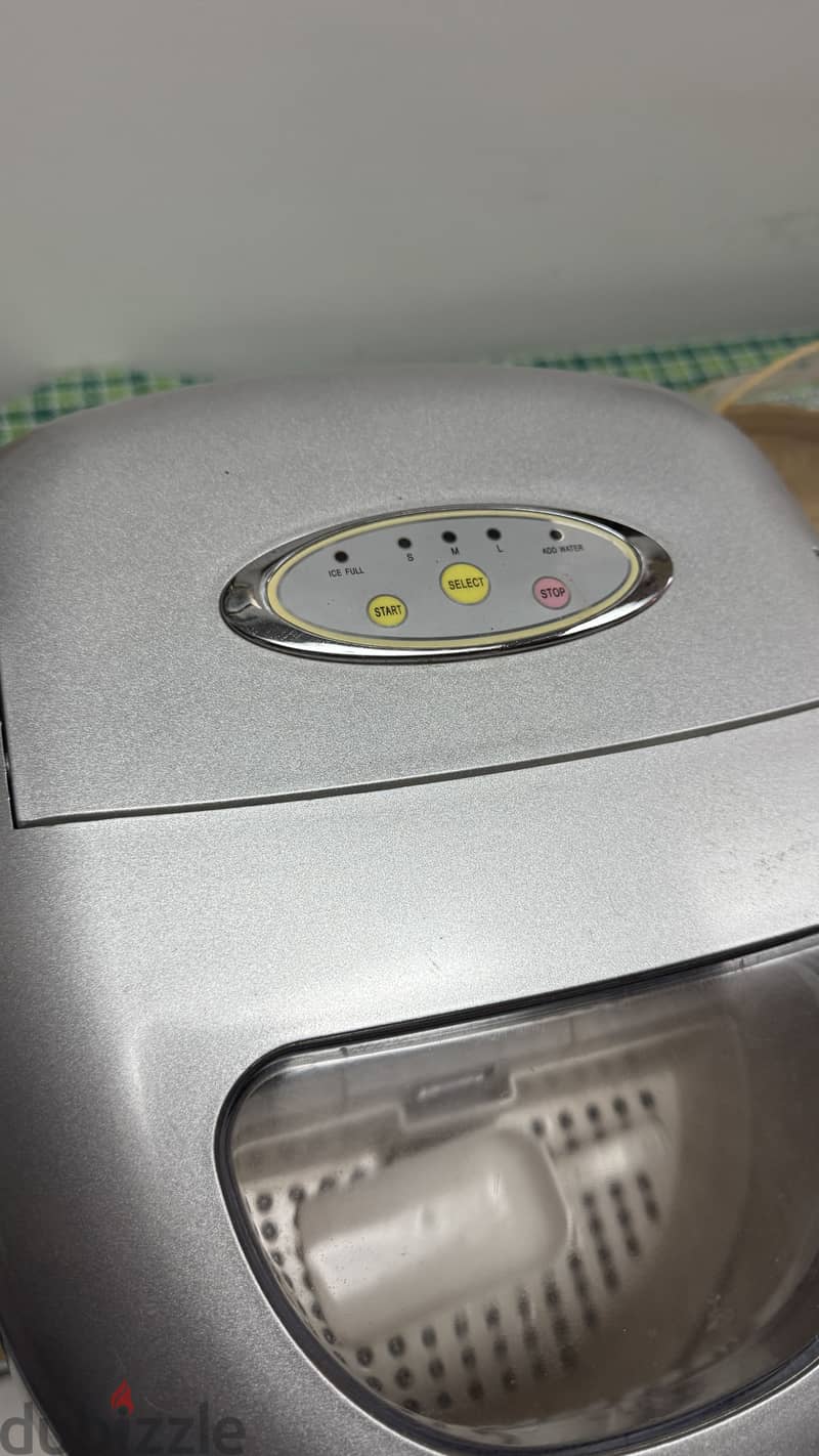 Ice maker 1