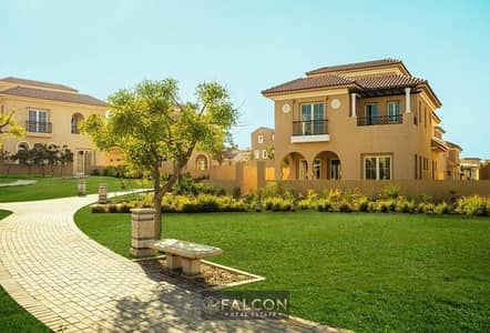 Corner Triple-View Townhouse Villa in the Most Prestigious Compound in New Cairo with installment, Hyde Park, Near Mivida, Palm Hills & Mountain View.