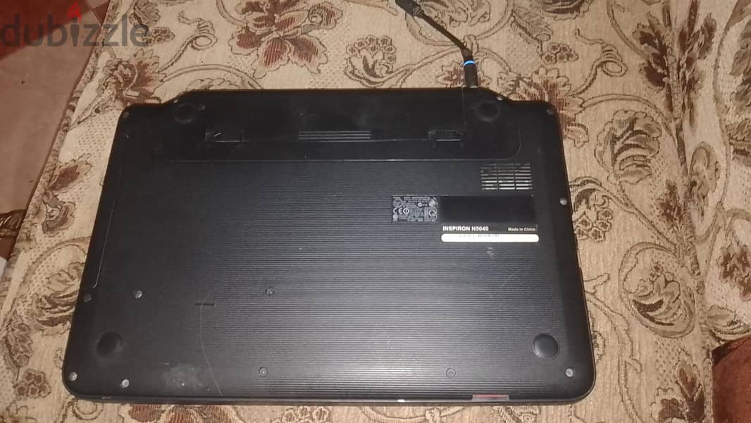 لابتوب dell Inspiron 2