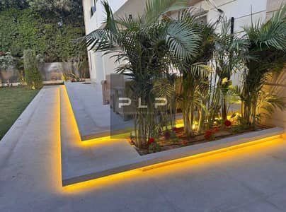 Standalone Villa Resale for Sale in Fountain Park