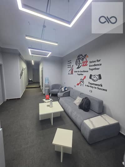 A unique opportunity to own a high-ground apartment in the heart of New Cairo - the third district, in a lively location close to the most important services and main roads. The apartment has an area of 180 meters, ready for housing, and 