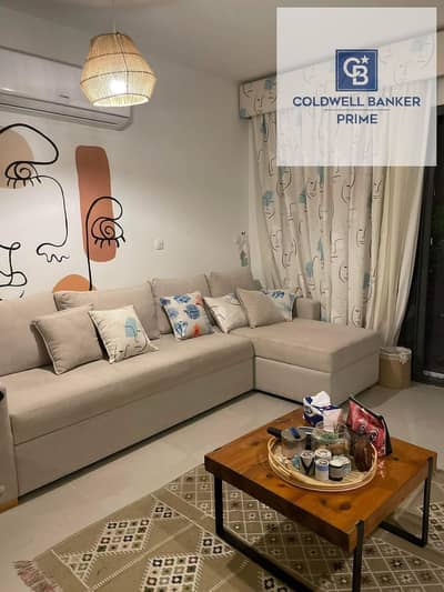 For sale at the lowest price: a luxurious chalet of 147 sq m + 40 sq m garden, fully finished and furnished, with a direct view of the Canal in Marass