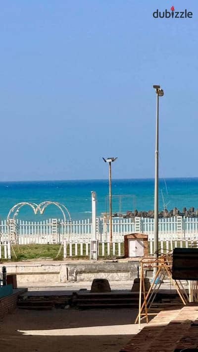 شقه في الإسكندرية العجمي شاطي النخيل عاشر عماره من البحر تشطيب فاخر ومميز بجوار فندق دار الدفاع الجوي بجوار يصلح لي السكن والاستثمار