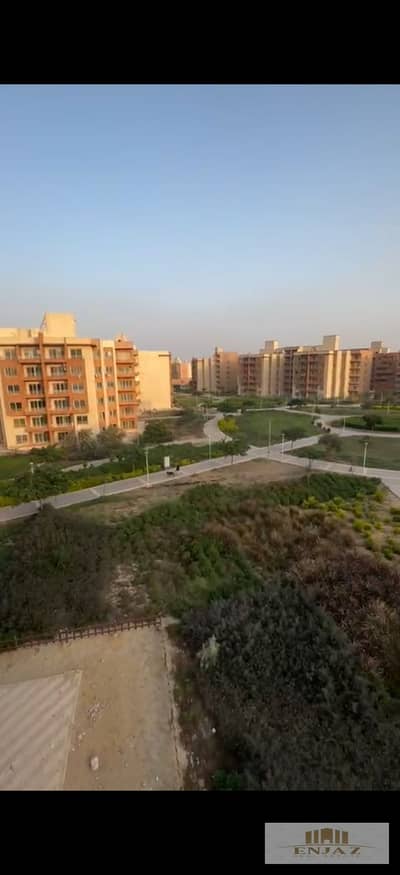 Premium 3BR Apartment for Sale in Sawary Residence, El Shorouk CityDirect Answer: Stunning 170m²