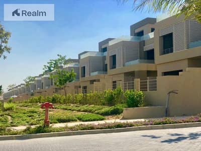 Early delevray experience an upscale lifestyle own your unit with flexible installments at a cash price in the heart of New Cairo.