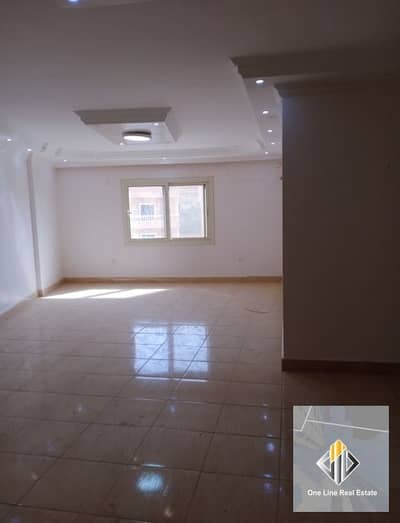 Apartment for sale in the seventh neighborhood, excellent location inside a chic villa directly for residence