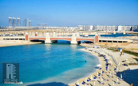 Chalet for sale, immediate occupancy, super deluxe finishing, in the Latin Quarter, New Alamein, minutes from Marina and Sidi Abdel Rahman.