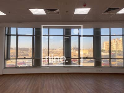 Administrative office for rent (148 sqm) at a great price and a prime location in Centro Mall, near the AUC in the Fifth Settlement, New Cairo.
