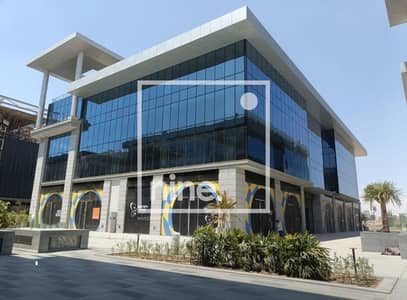 دور للإيجار في جولدن جيت Floor For Rent in Golden Gate التجمع الخامس القاهرة الجديدة New Cairo  على شارع التسعين الجنوبي مناسب للشركات الملتي ناشيونال