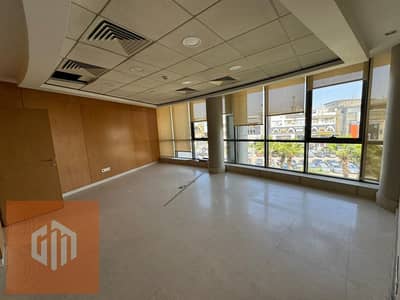 Fully Finished 751m office for rent- south 90st- new cairo