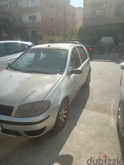 فيات بونتو 2004