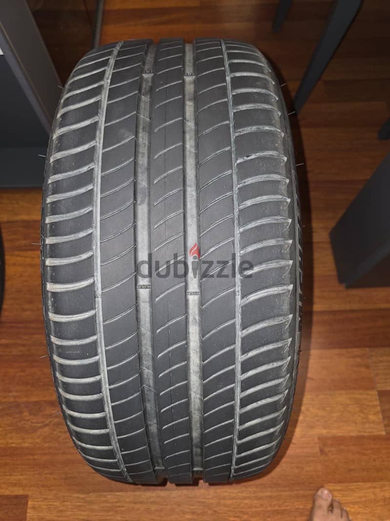 245/40/19 للبيع 4