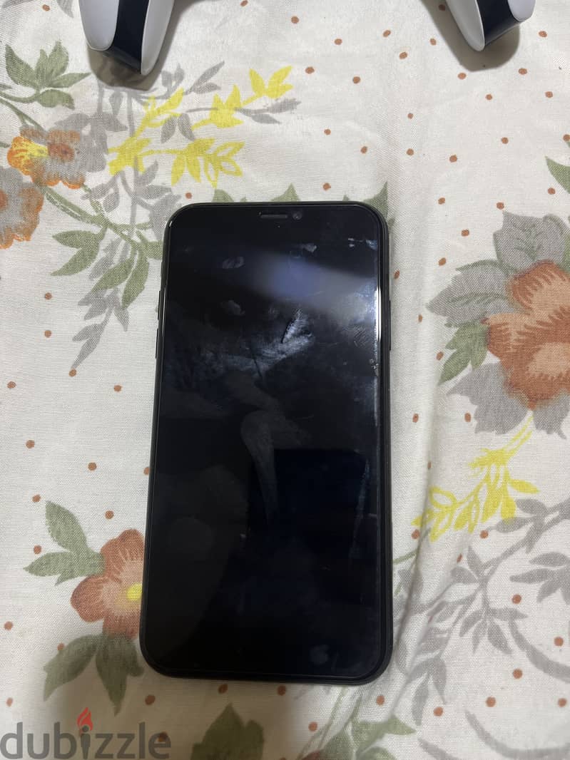 Apple - iPhone XR 1
