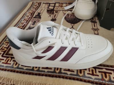 adidas MEN COURTBLOCK SHOES