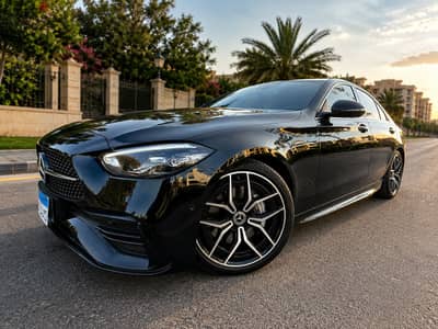 C200 AMG — Full Options | Red Interior | Fully loaded