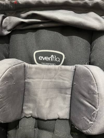 Evenflo carseat Evenflo carseat