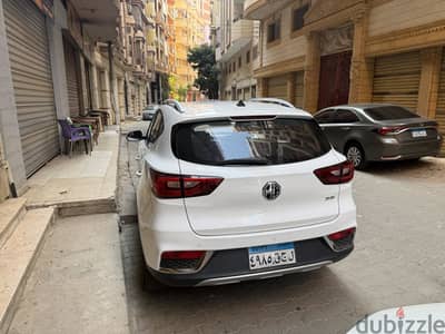 MG ZS 2023