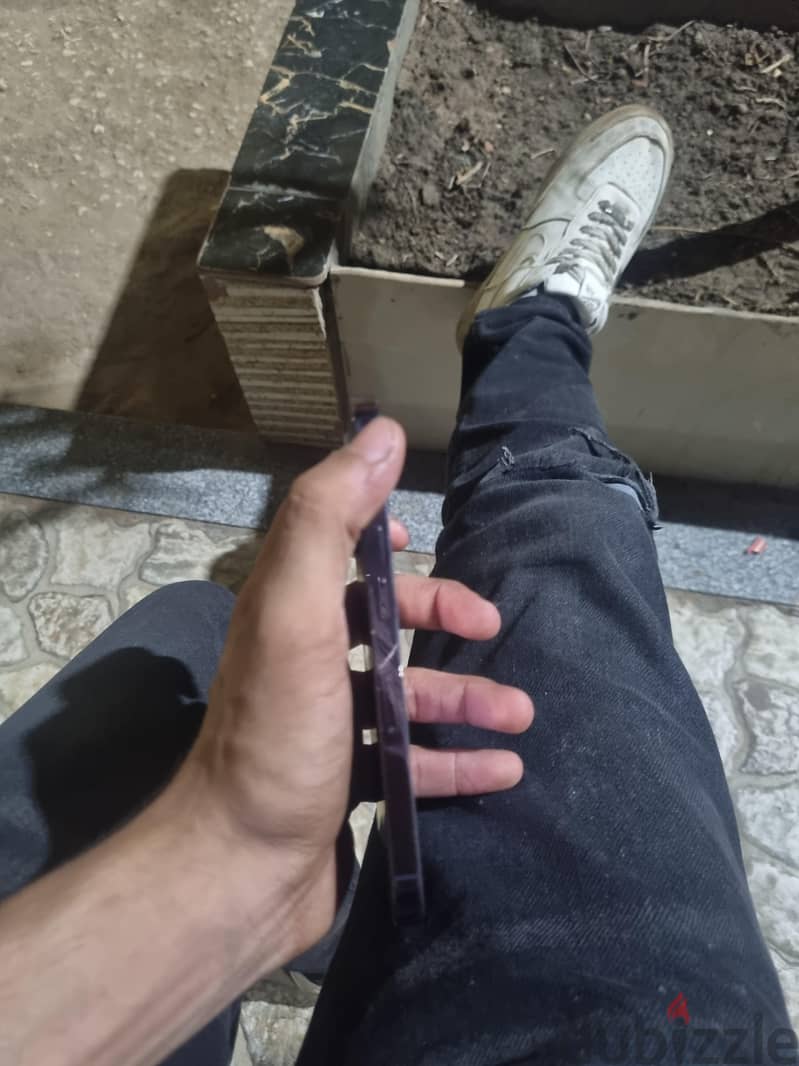 آبل - آيفون 14 برو 3