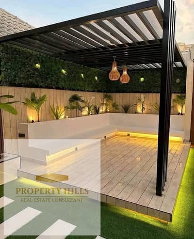 Townhouse with Garden for Sale Down Payment 1,000,000 Installments up to 8 Years Open Landscape View Prime Location Compound New Cairo