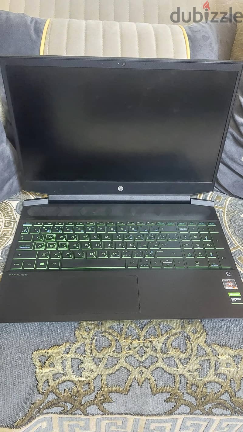 (hp pavilion 15  )  استعمال خفيف اوي كأنه زيرو حرفيا بدون خدش 3