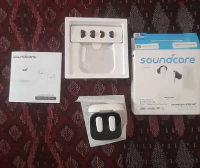 Soundcore r50i nc with 2 cases