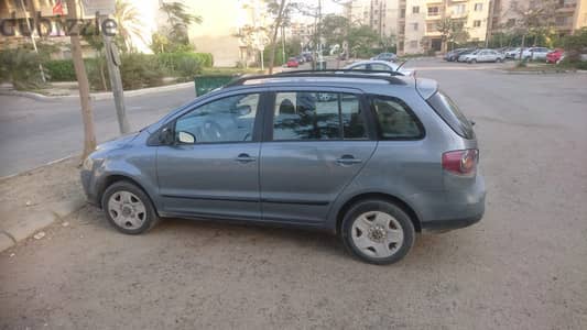 Volkswagen Suran 2009