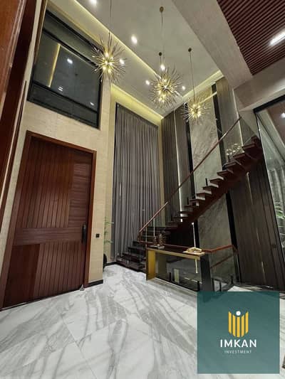 فيلا استاند الوان متشطبة جاهزة على السكن للبيع بالتقسط على 8 سنوات او بخصم 31% فى كمبوند لافيستا سيتى التجمع الخامس